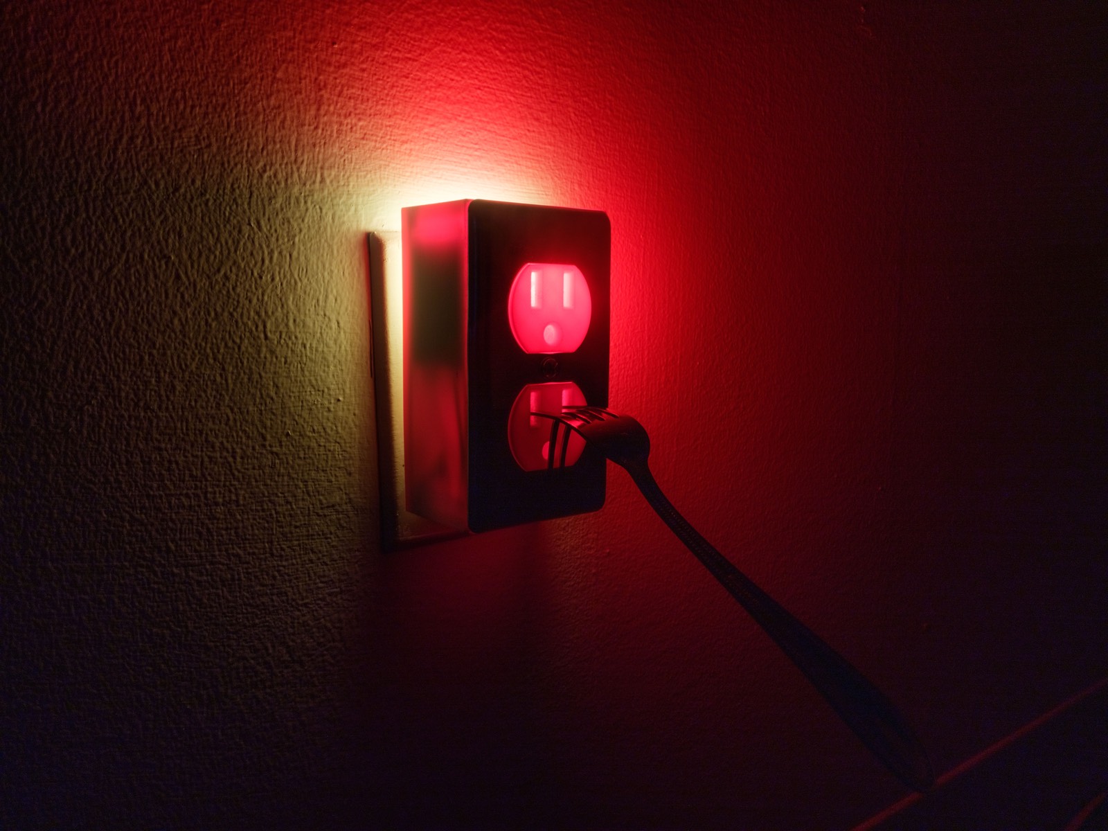 Shocking — red glow in the dark